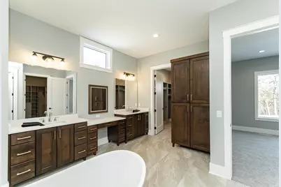 4868 Royal Oaks Circle SW, Rochester, MN 55902 - Photo 41