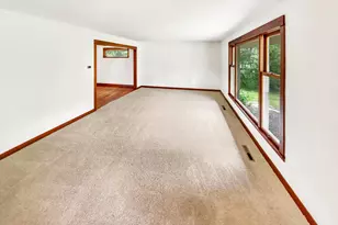 706 Greenvale Ave W, Northfield, MN 55057 - Photo 3