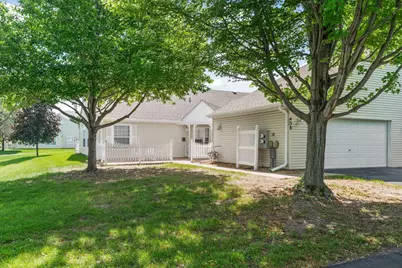 438 Sarazin Street, Shakopee, MN 55379 - Photo 1