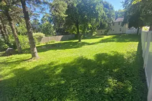 1224 St Joseph Ave, Albert Lea, MN 56007 - Photo 5