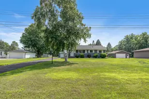 14981 Ridge Rd, Eden Prairie, MN 55347 - Photo 1