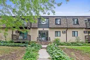 1207 Hewitt Ave, Saint Paul, MN 55104 - Photo 1