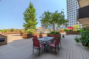 66 9th St E, Saint Paul, MN 55101 - Photo 35