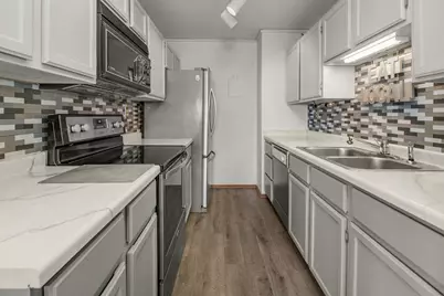 66 9th Street E #2315, Saint Paul, MN 55101 - Photo 9