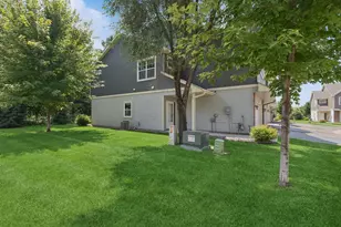 12226 River Valley Dr, Burnsville, MN 55337 - Photo 1