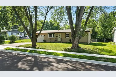 916 Westwood Drive, Faribault, MN 55021 - Photo 1