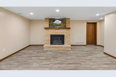 882 Willow Ridge 1, Hudson, WI 54016 - Photo 47