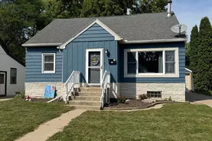 125 Maple St, Fairmont, MN 56031 - Photo 1