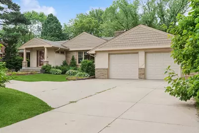 2280 Highway 36 W, Roseville, MN 55113 - Photo 1