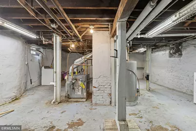 627 N Mendota Street, Saint Paul, MN 55106 - Photo 29