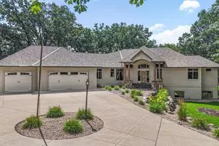 22168 Timberland Ct, Saint Augusta, MN 55320 - Photo 3