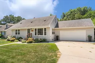 1858 Beckman Ave, Arden Hills, MN 55112 - Photo 1