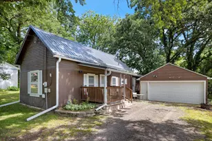 235 2nd Ave NE, Milaca, MN 56353 - Photo 1