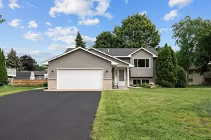 947 102nd Cir NE, Blaine, MN 55434 - Photo 1