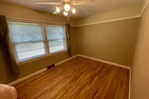 205 Deerwood Ln N, Plymouth, MN 55441 - Photo 11