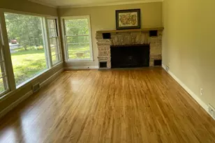 205 Deerwood Ln N, Plymouth, MN 55441 - Photo 5