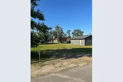 403 15th Street NW, Bemidji, MN 56601 - Photo 1