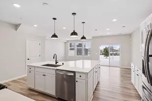 9597 4th St N, Lake Elmo, MN 55042 - Photo 7