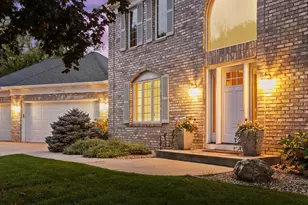 2489 Mendota Heights Cir, Mendota Heights, MN 55120 - Photo 1