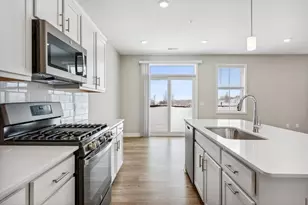 9450 4th St N, Lake Elmo, MN 55042 - Photo 13