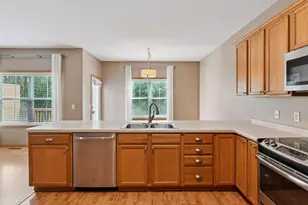 7525 5th St N, Oakdale, MN 55128 - Photo 13