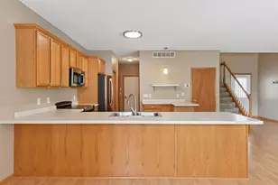 7525 5th St N, Oakdale, MN 55128 - Photo 15