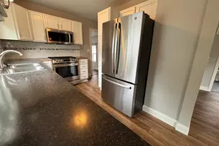 335 Crocker Ave N, Thief River Falls, MN 56701 - Photo 15