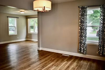335 Crocker Avenue N, Thief River Falls, MN 56701 - Photo 9