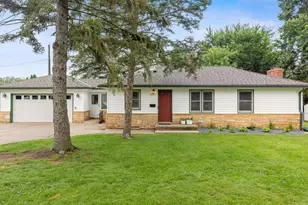 2937 Kentucky Ave N, Crystal, MN 55427 - Photo 1