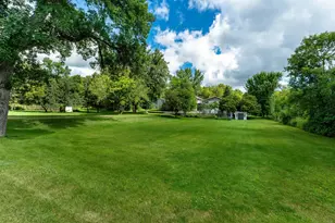 1225 E Mt Faith Ave, Fergus Falls, MN 56537 - Photo 3