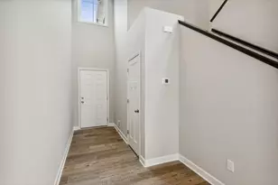 9469 4th St N, Lake Elmo, MN 55042 - Photo 3