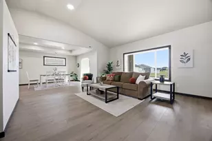 6230 21st St S, Fargo, ND 58104 - Photo 7