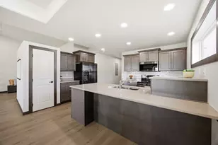 6230 21st St S, Fargo, ND 58104 - Photo 11