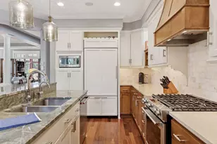 2414 W 42nd St, Minneapolis, MN 55410 - Photo 17