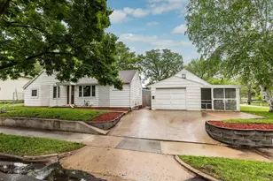 432 12th Ave SE, Rochester, MN 55904 - Photo 1