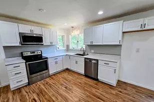 229 E Oak St, Tyler, MN 56178 - Photo 3