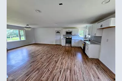 229 E Oak Street, Tyler, MN 56178 - Photo 7