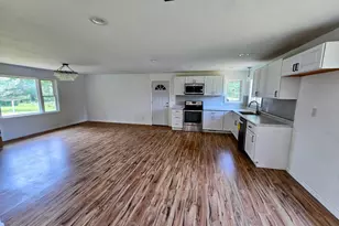 229 E Oak St, Tyler, MN 56178 - Photo 7