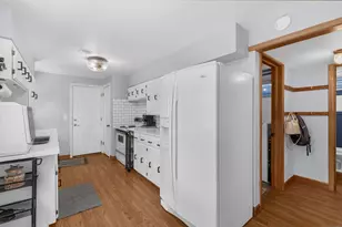 11908 James Rd, Hopkins, MN 55343 - Photo 9