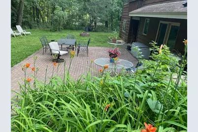 19700 Hillside Street, Excelsior, MN 55331 - Photo 3