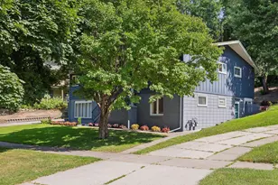 1013 Kenwood Pkwy, Minneapolis, MN 55403 - Photo 43