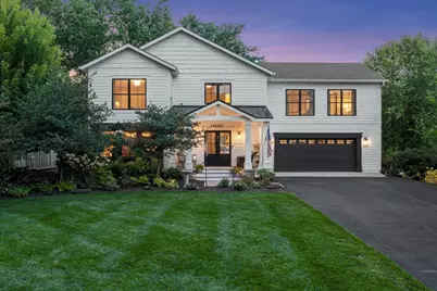 10200 Lakeview Drive W, Minnetonka, MN 55305 - Photo 1