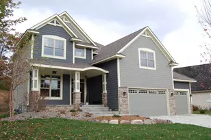 180 Bevins Ln, Mahtomedi, MN 55115 - Photo 1