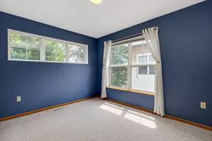 1221 Clarence St, Saint Paul, MN 55106 - Photo 17