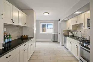 3236 Hennepin Ave, Minneapolis, MN 55408 - Photo 11