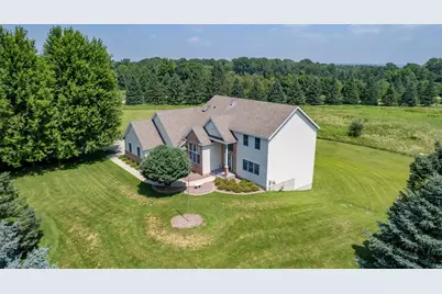 1246 Meadowlark Court SW, Rochester, MN 55902 - Photo 3