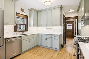 939 Linwood Ave, Saint Paul, MN 55105 - Photo 13