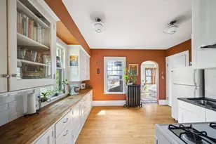 928 Franklin Terrace, Minneapolis, MN 55406 - Photo 17