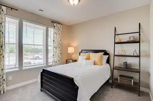 1604 Oak creek pass, Chaska, MN 55318 - Photo 7