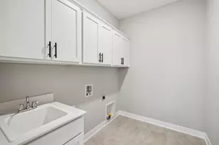 1604 Oak creek pass, Chaska, MN 55318 - Photo 17